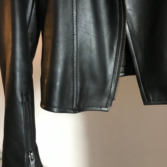 Massimo Dutti black leather jacket - Picture 2 of 4